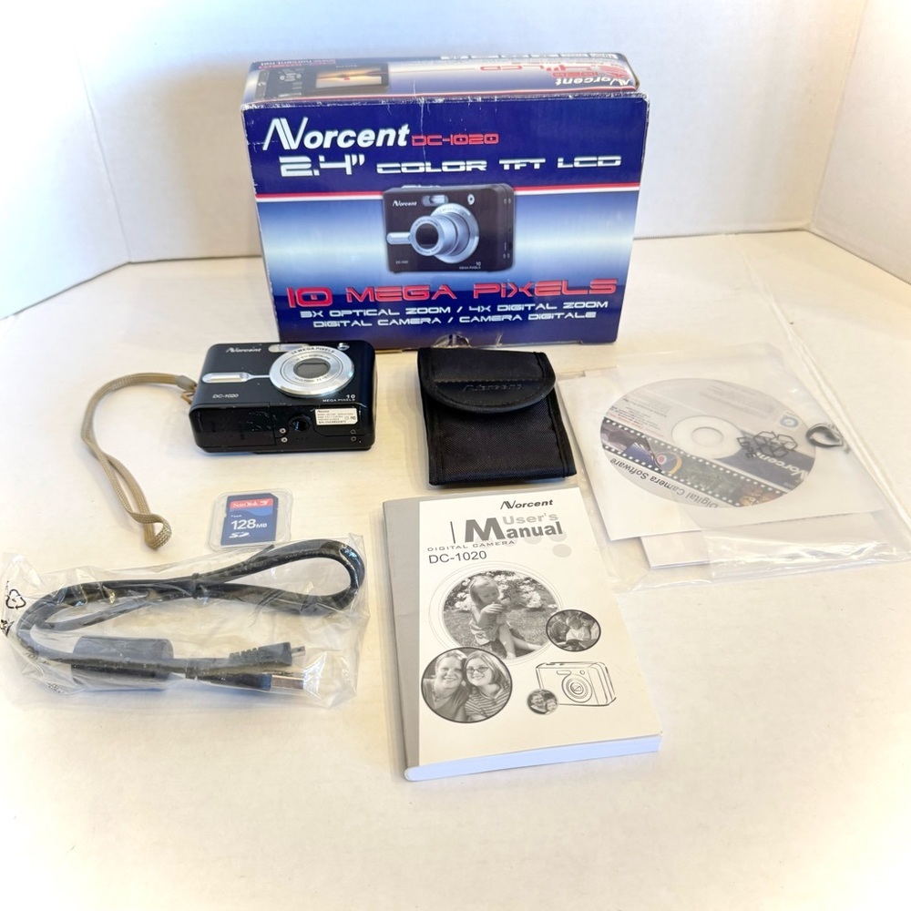 Norcent DC-1020 Digital Camera 10 Megapixel with 2.4" LCD